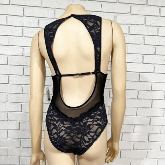 Free People Speed Date Lace Bodysuit - Size Small - Picture 6 of 10